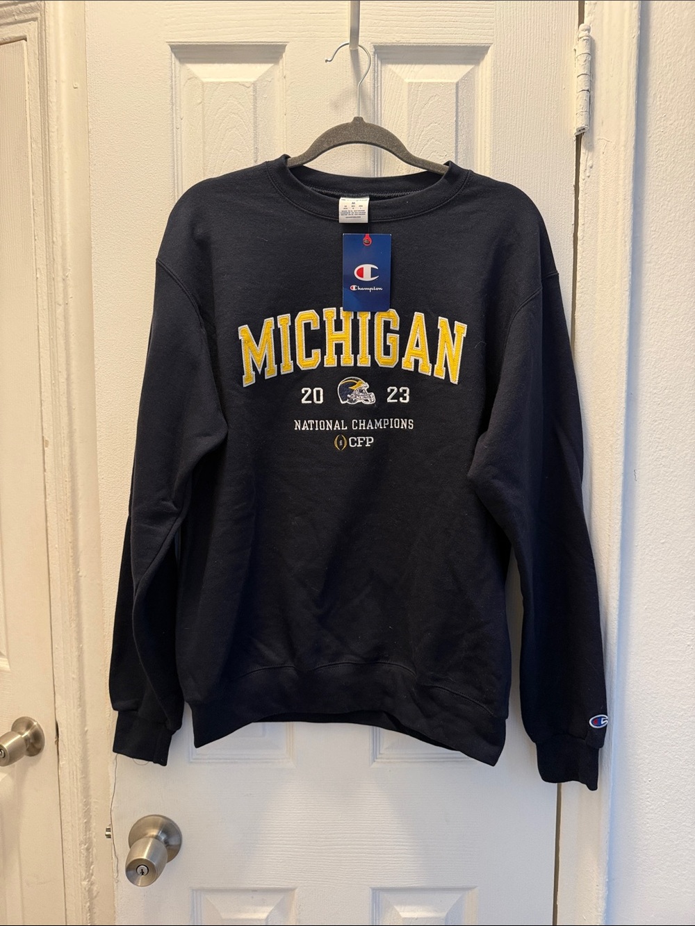 NWT Michigan Wolverines 2023 CFP National Champion Crewneck Sweatshirt Size M